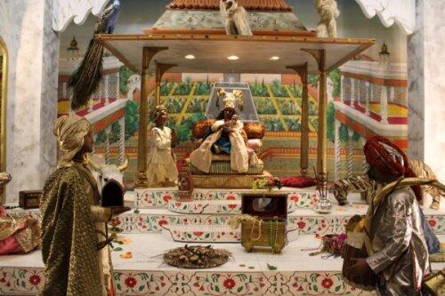 CRECHE.JPG