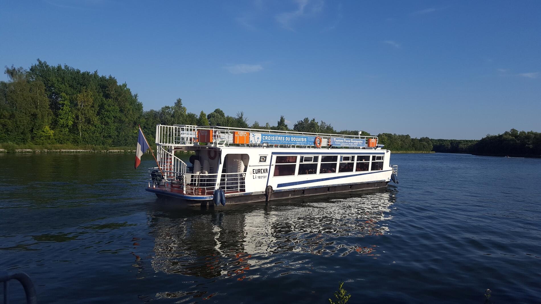 Croisières du Douaisis-bateau-peniche-batellerie-Douai- Douaisis-Nord-France.jpg