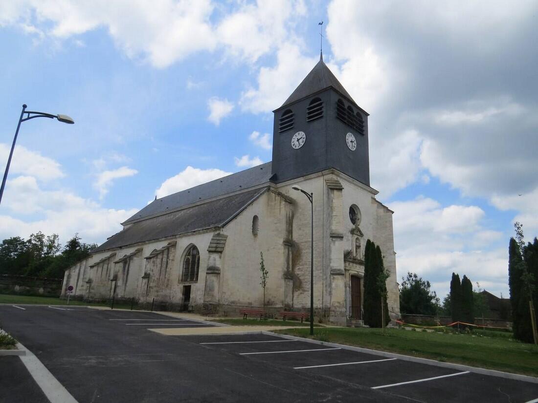 église vauchassis.jpg