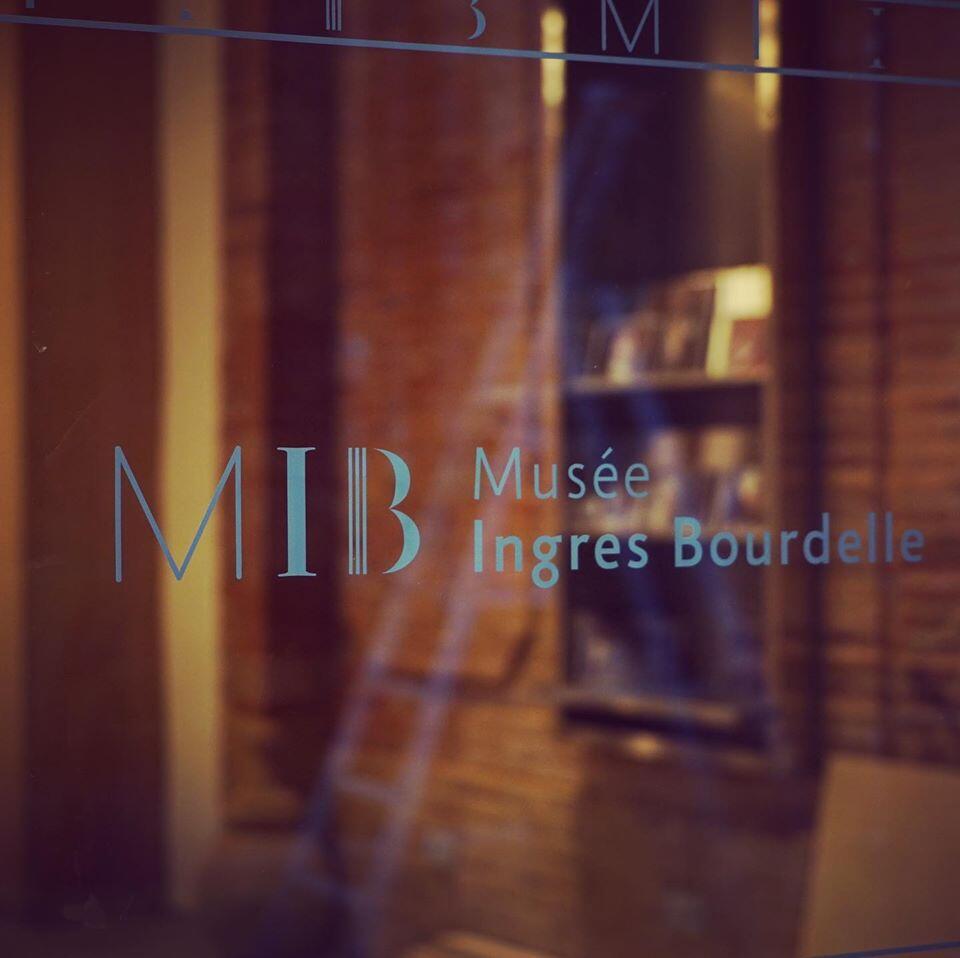 ©MIB vitre.jpg