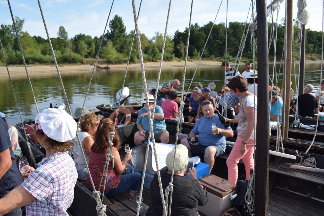 milliere-raboton-balade-bateau-loire-myriam-fouasse-toue.jpg
