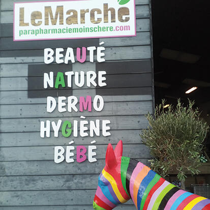 Parapharmacie-le-Marché.jpg