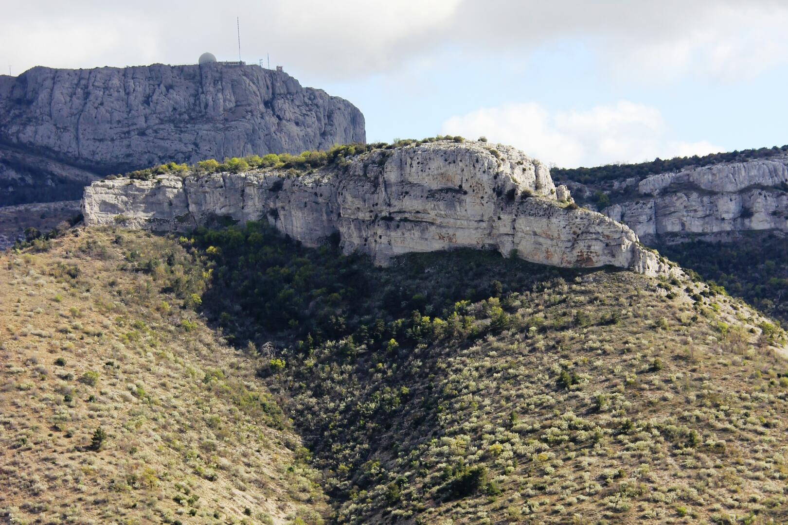 La Lare Sainte-Baume OTI Aubagne.jpg