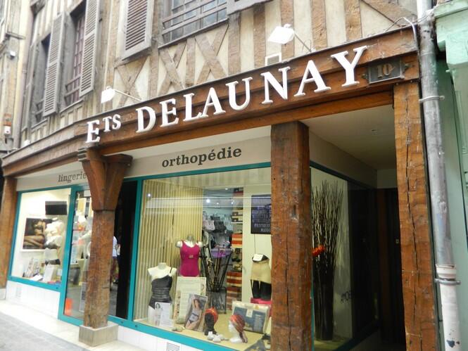 ETS Delaunay.JPG