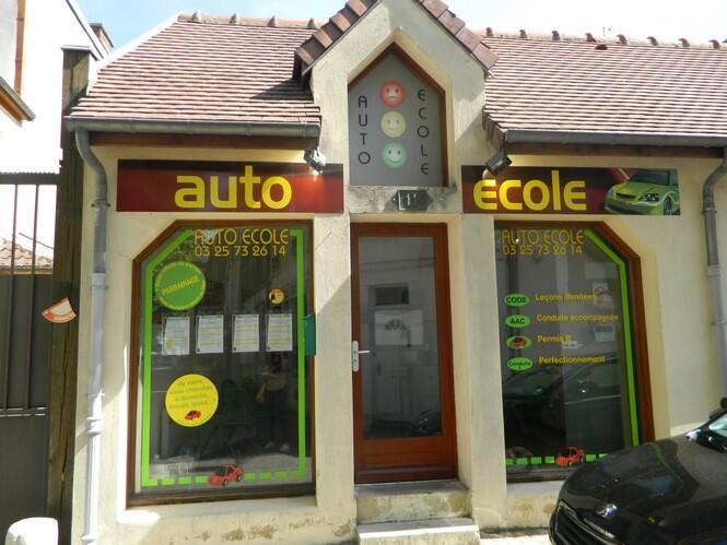 auto école place st rémy.JPG