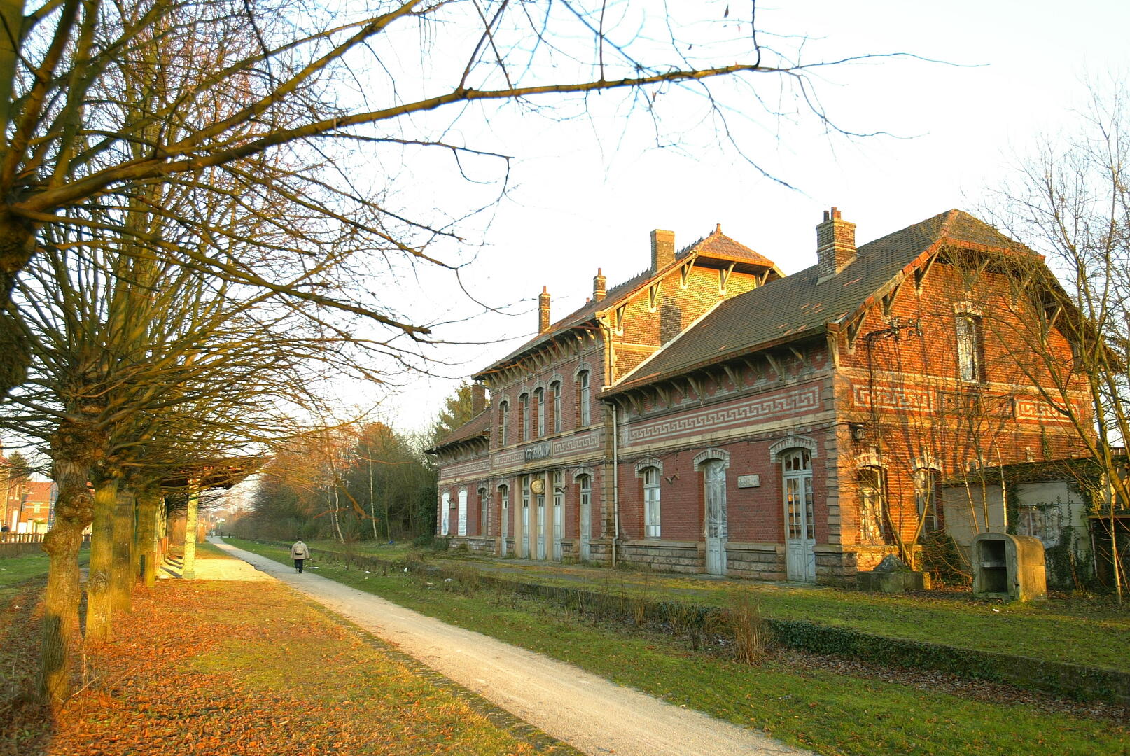Gare_Cavalier-Somain_Peruwelz_Fresnes.jpg