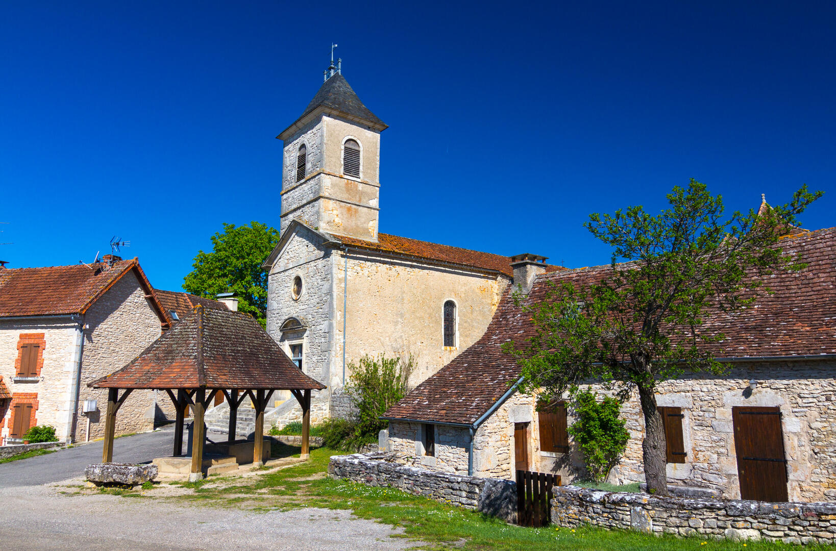 08 150421_112348_Village de Quissac.jpg