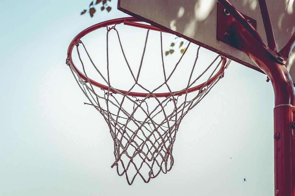 1/2 TERRAIN DE BASKET
