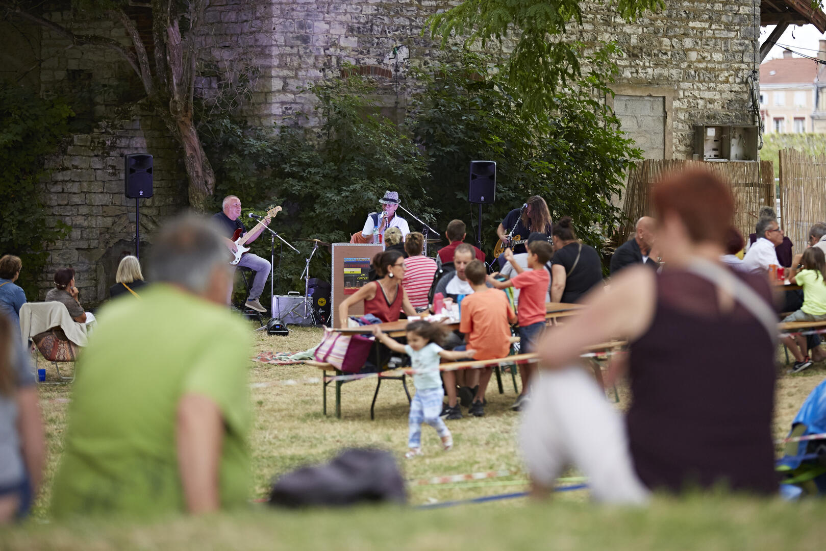 CONCERT GRANGES FORESTIERS © J PIFFAUT