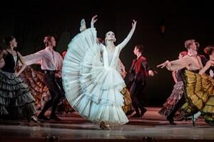 Grand Ballet de Kiev Le Bolero © NP Spectacles (10)