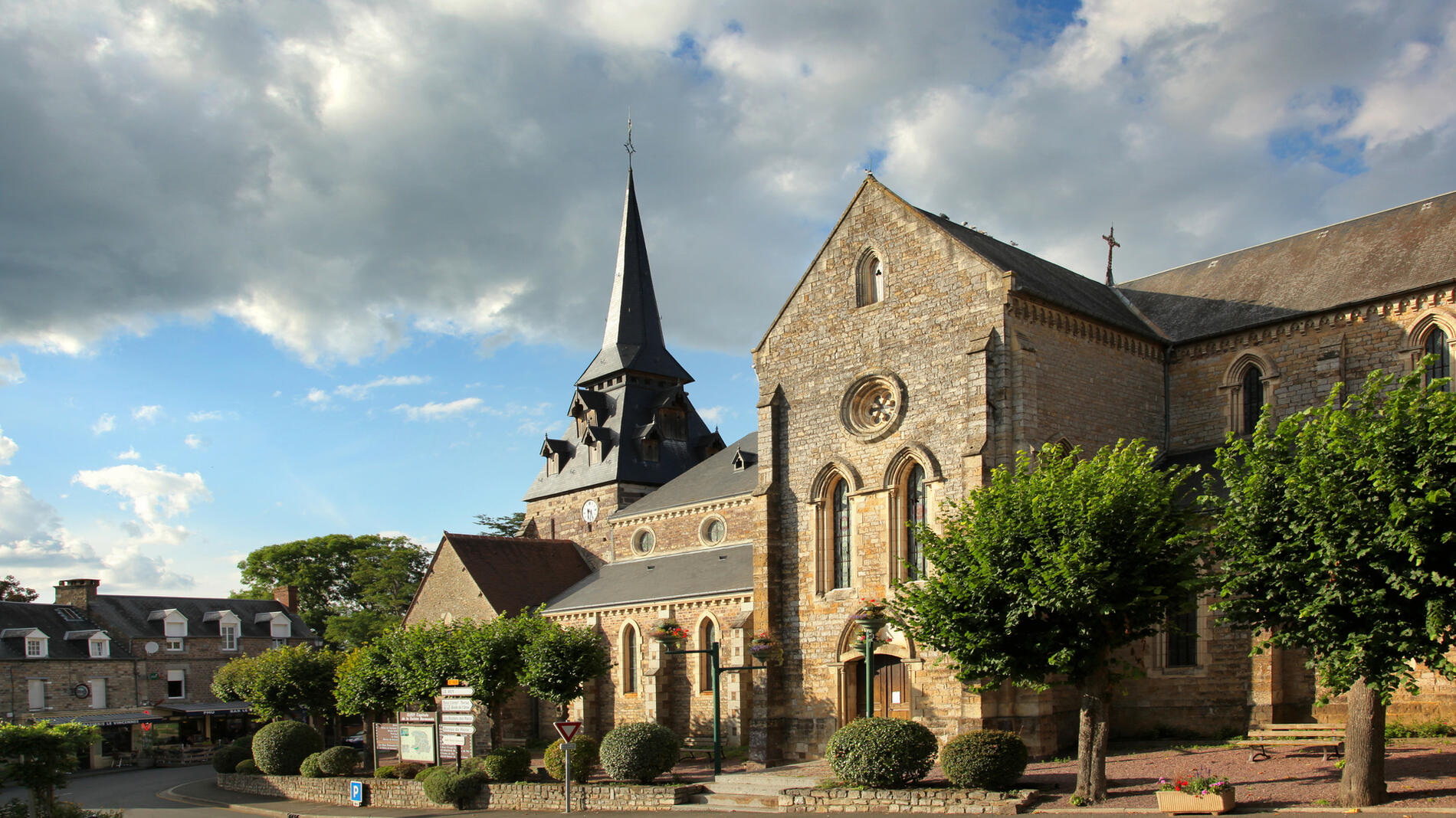 Clécy village