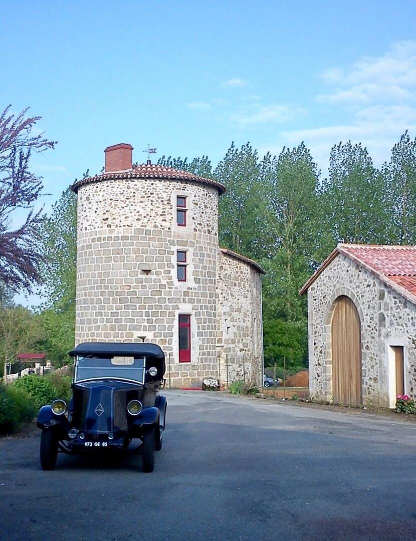 Chateau de Montravers