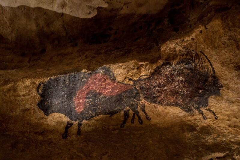PCU_2_Grotte - Bisons Adossés - DAN_7586_Web_Lascaux IV_Montignac_novembre 2016©Dan Courtice-Semitour Périgord