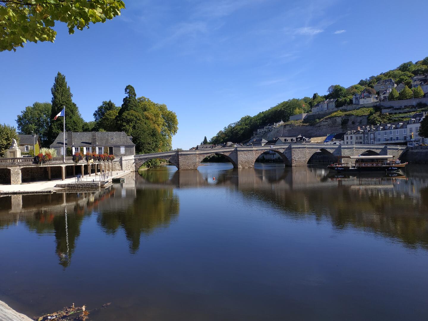 TERRASSON (60)