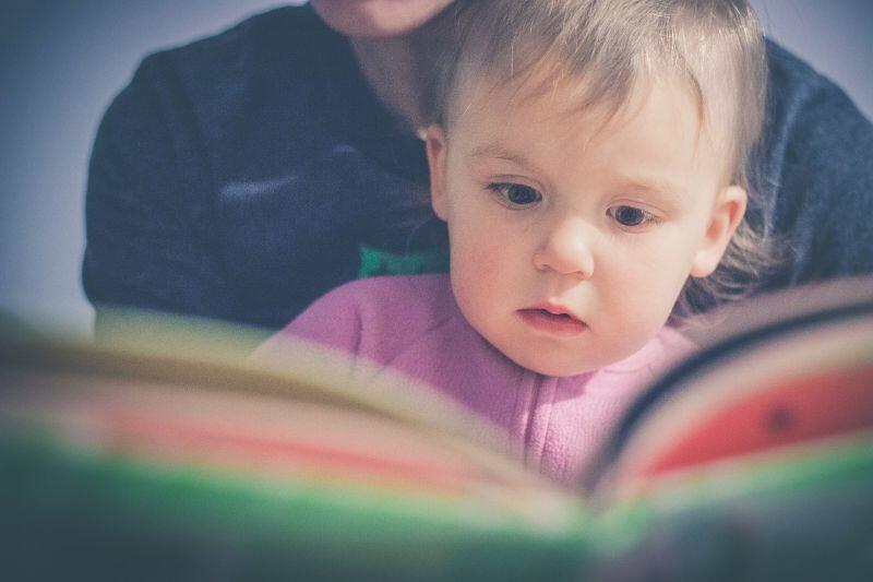 baby©StockSnap de Pixabay