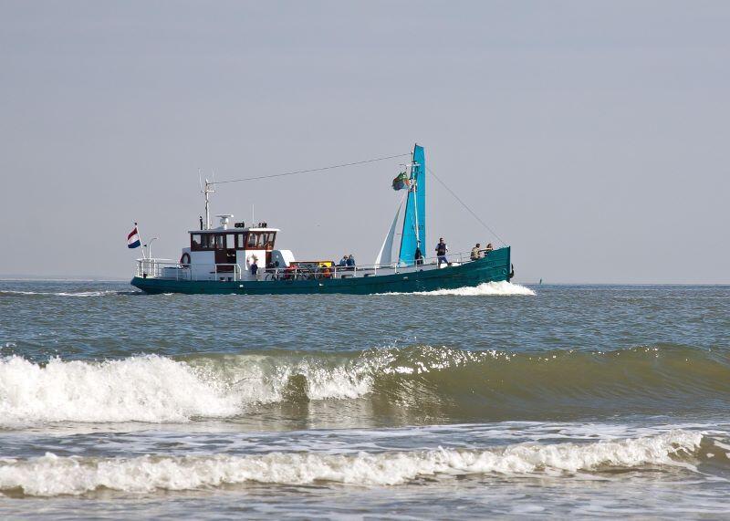 fishing-cutter©Foto RaBe de Pixabay