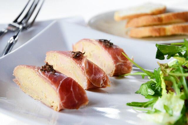 food-560988_640