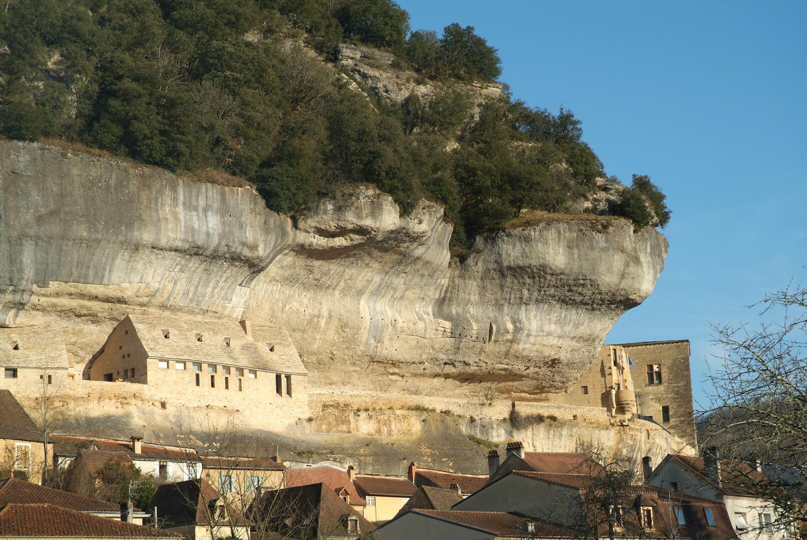 paysagevalléevézère2eyzies_lascaux-dordogne