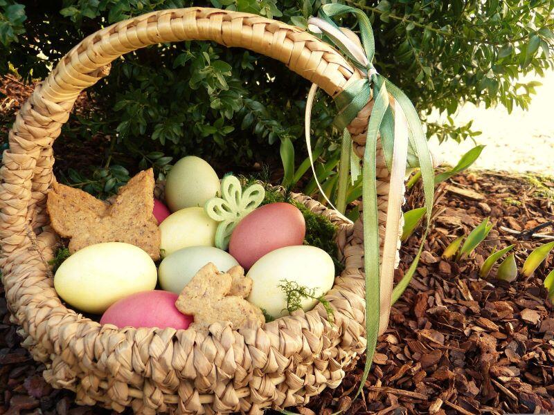 silviarita-easter-eggs©Silvia de Pixabay