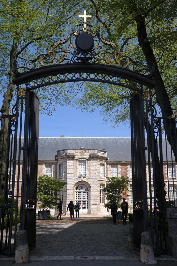 Entrée - Musée des Beaux-Arts - Crédits photo Annie Jourdren