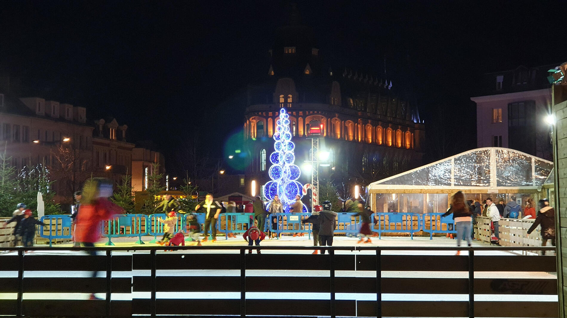 noel-a-chartres-2019-patinoire-chartres-ville-01