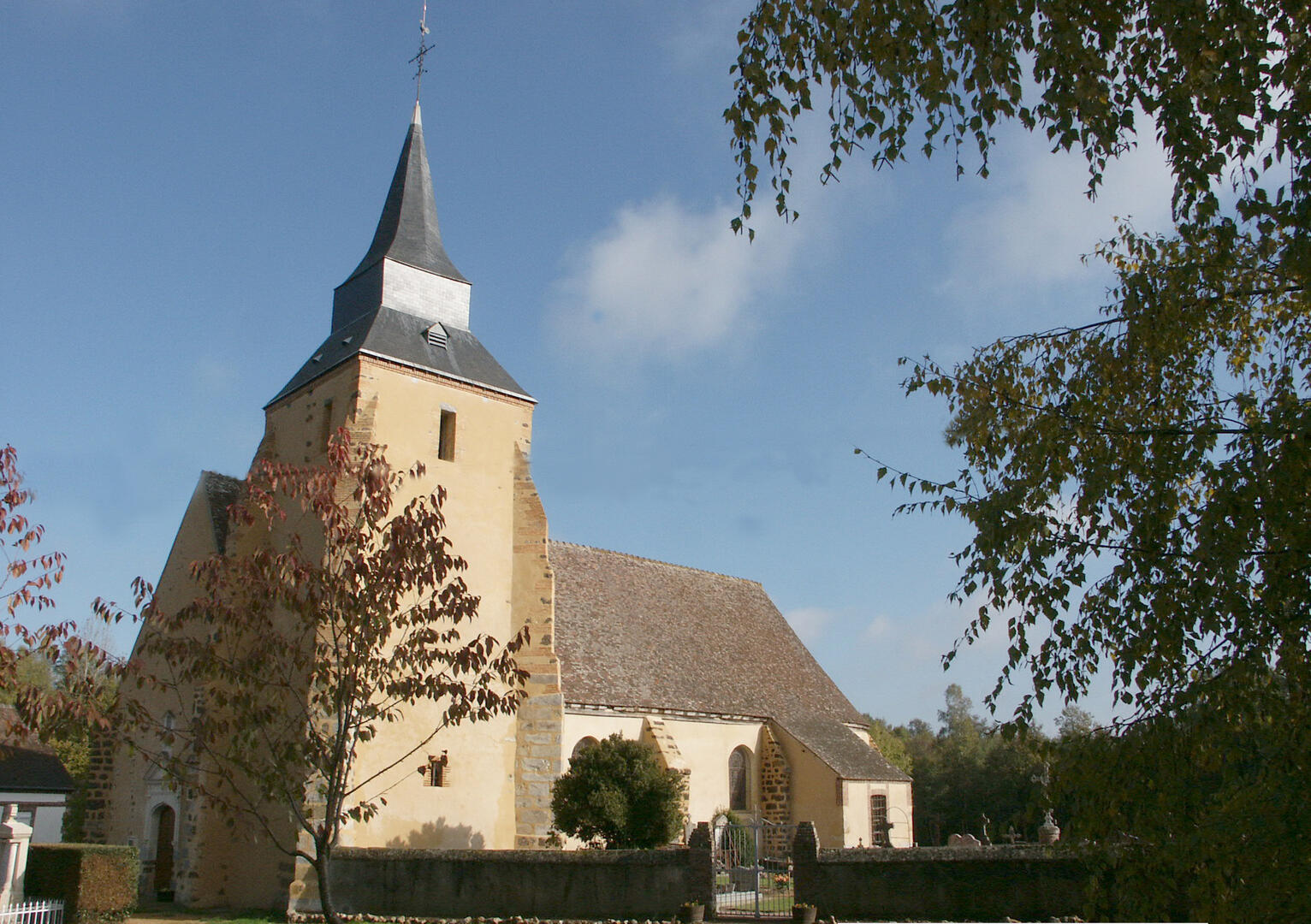 église les ressuintes
