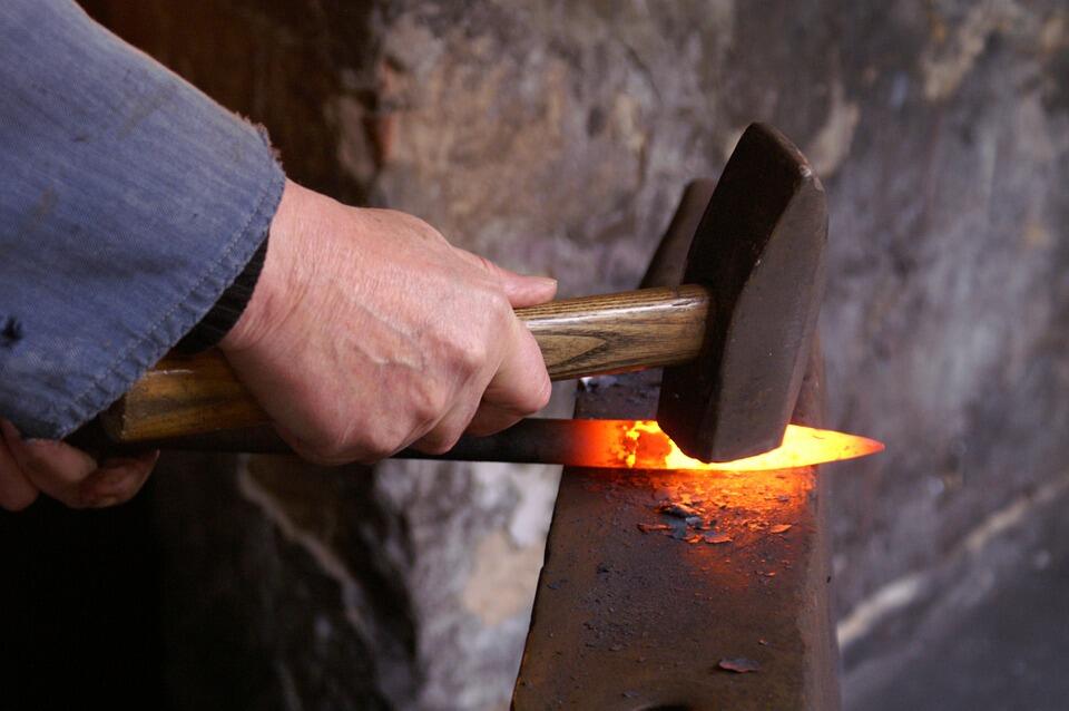 forge-550622_960_720