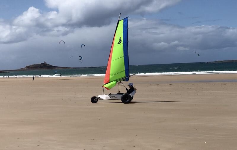 Loisirs-Char-à-voile-Fréhel (1)