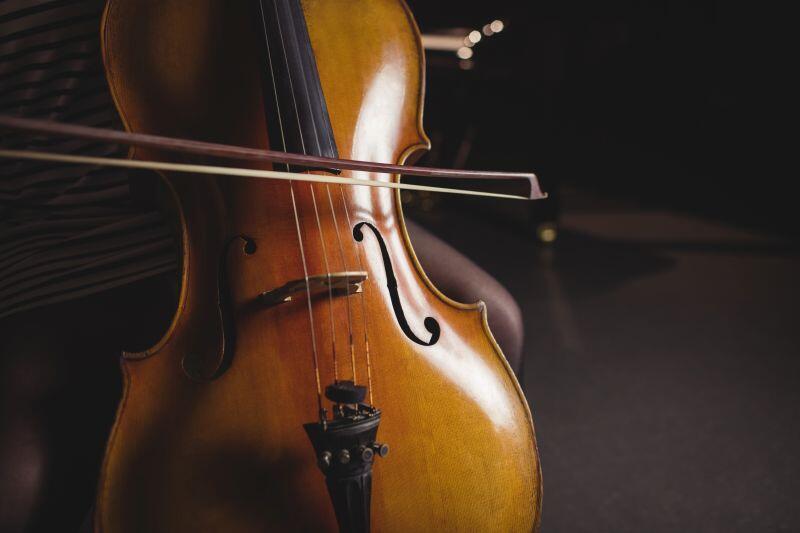 Rencontre avec un violoncelliste - Penmarch - Pays bigouden