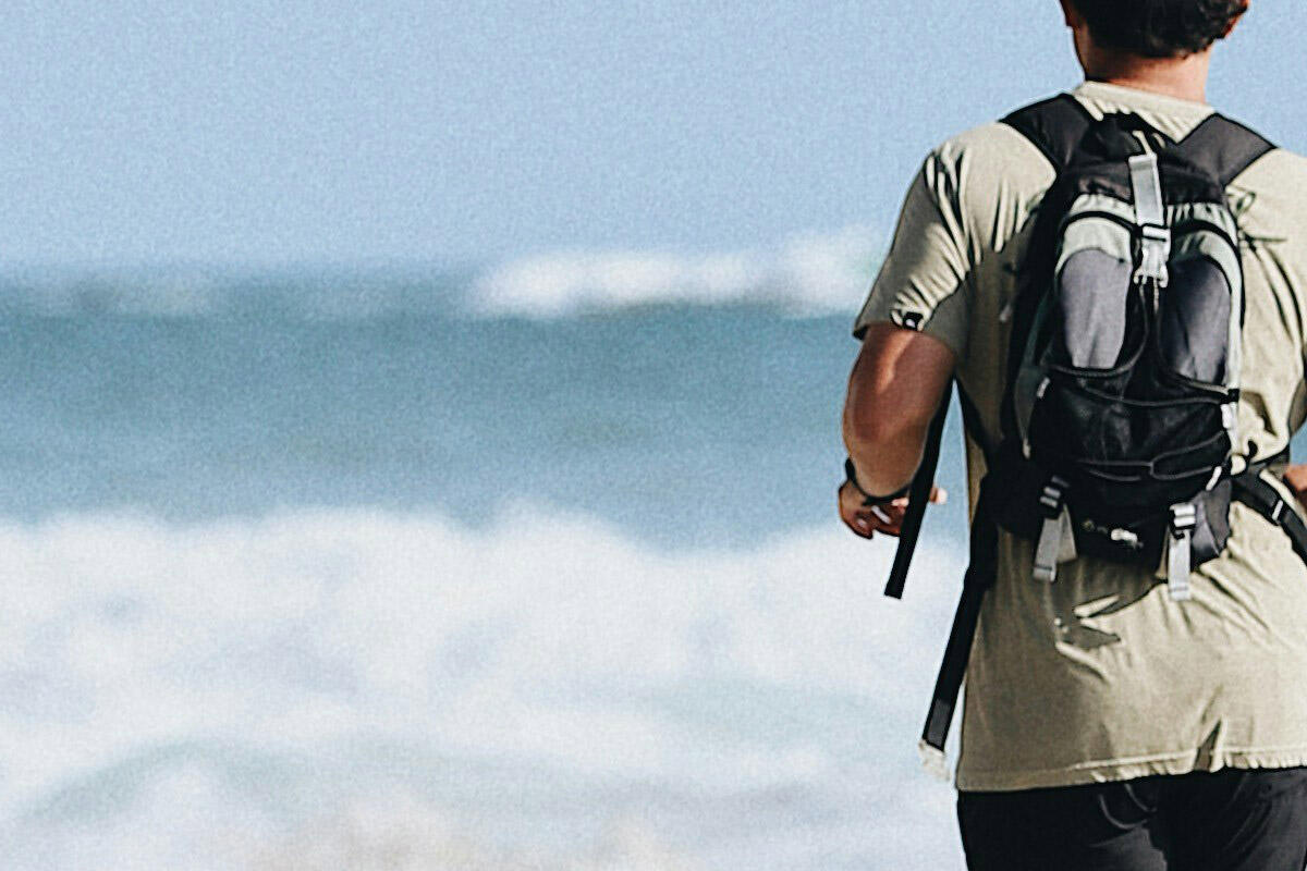 Coureur sur une plage