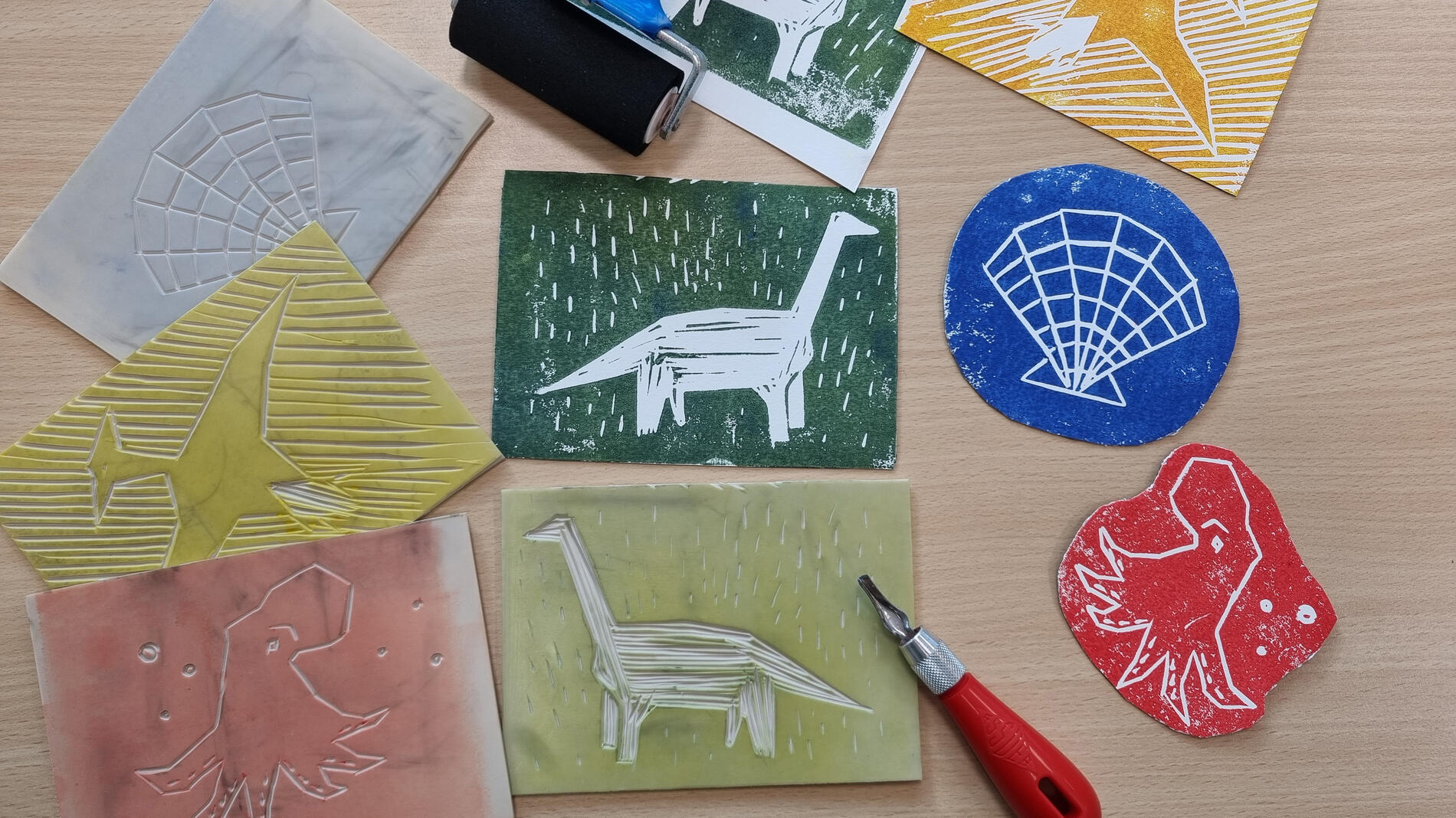 7-Dino-co-lino-enfants