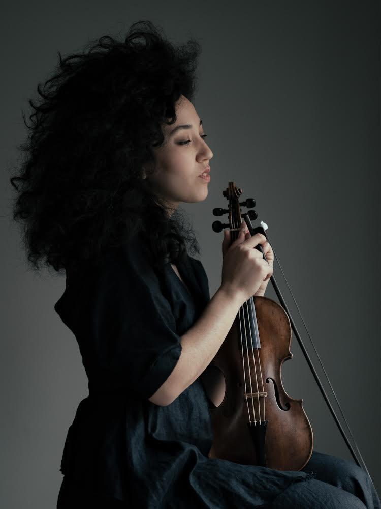 Aisha Orazbayeva, concert violon solo