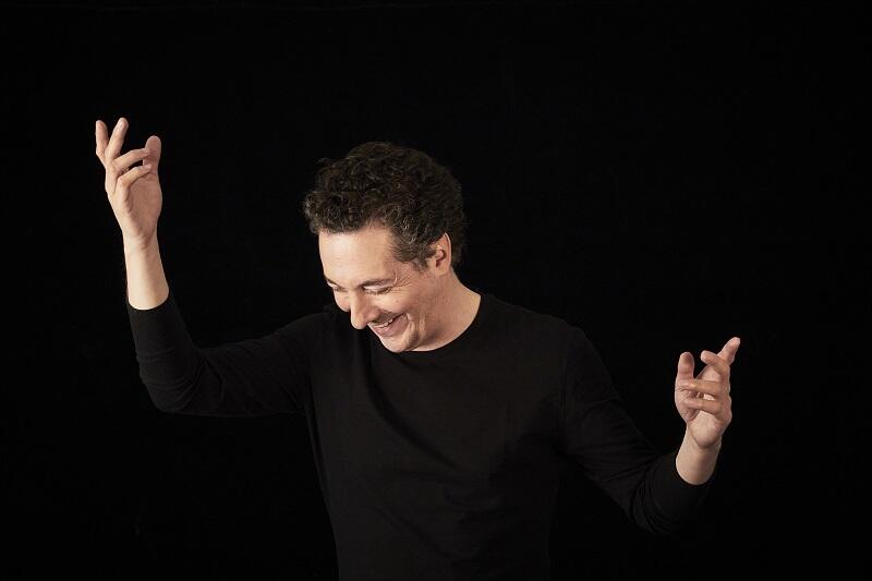 François, le saint jongleur ©Christophe Raynaud de Lage Coll. Comédie-