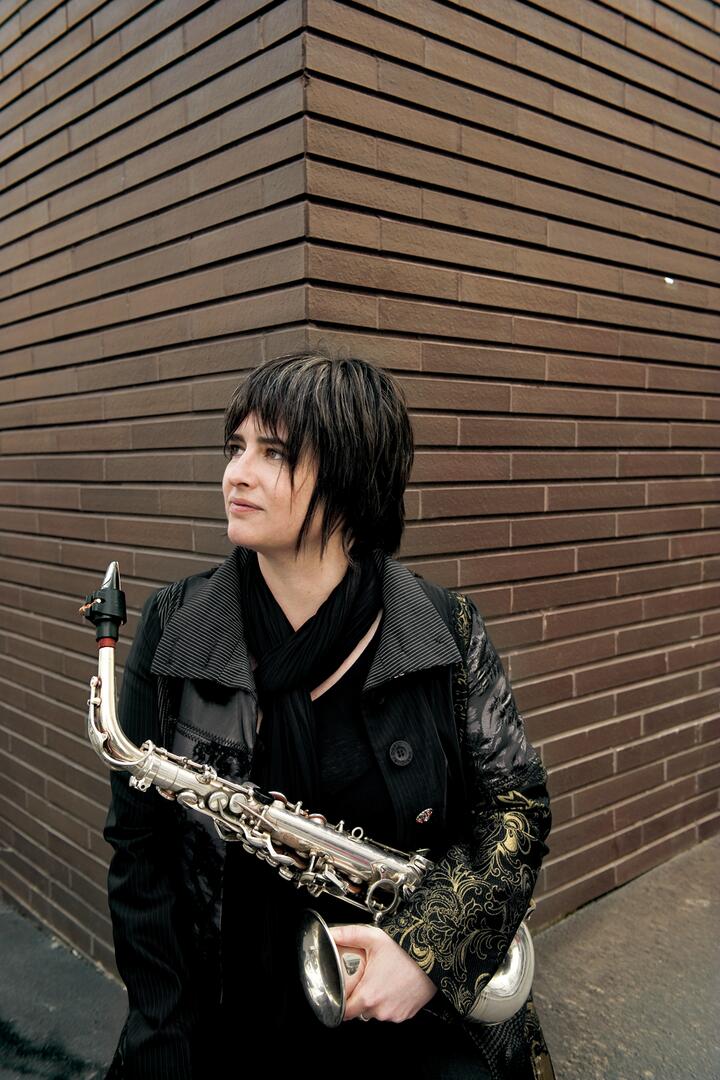 GÉRALDINE LAURENT