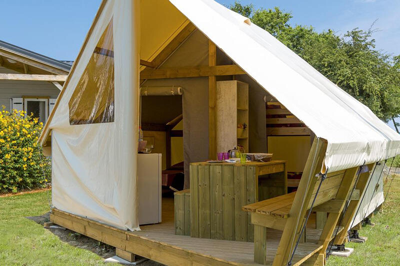 Tentes eco-lodge de la fontaine