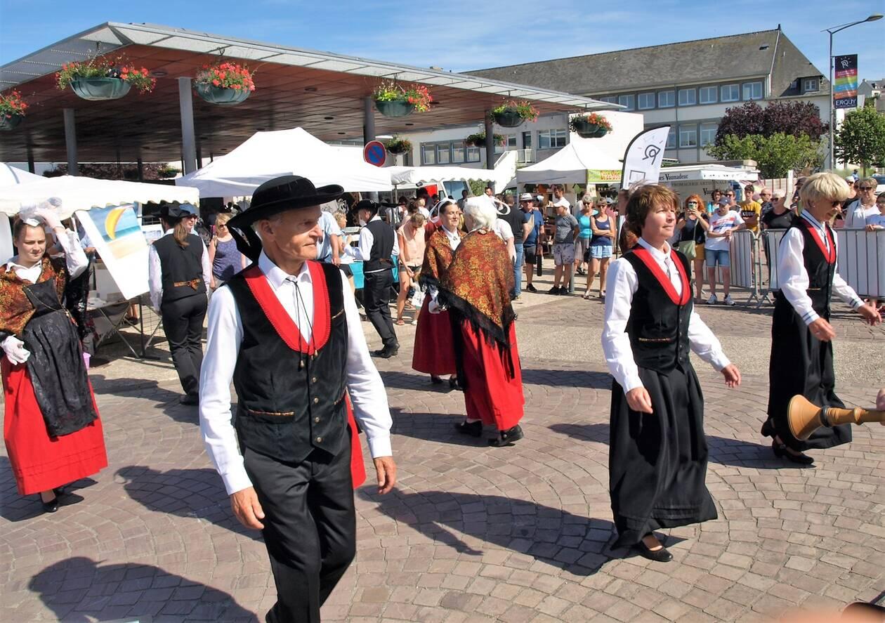 Marché estival Erquy
