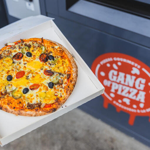 Gang of pizza
