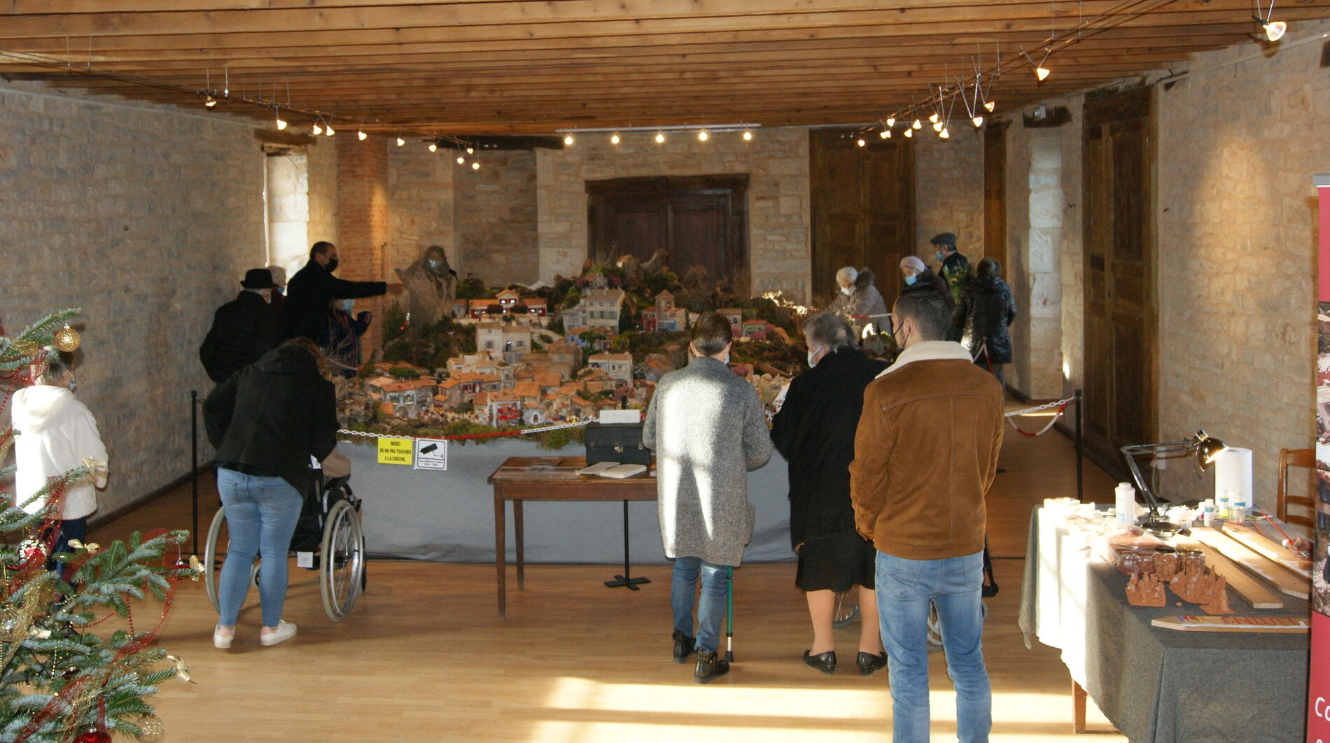 141222-exposition santons-grand couvent gramat