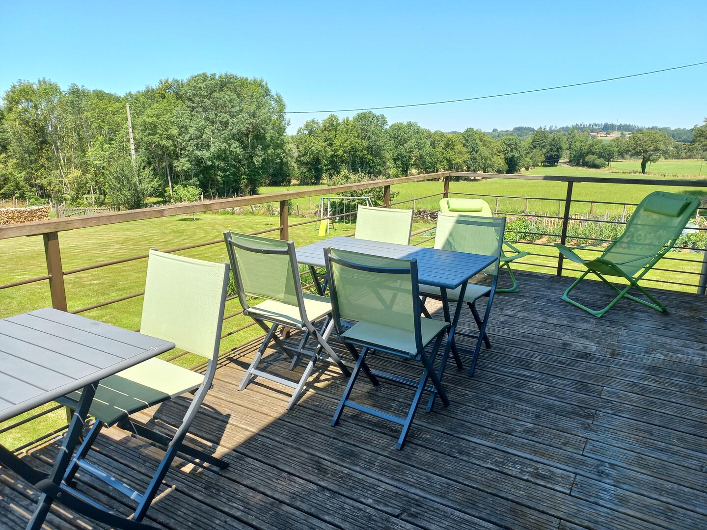 petite terrasse bois sud -ouest