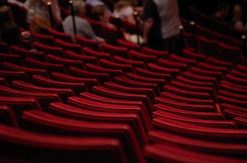 theater-1477670_1280HolgersFotografie