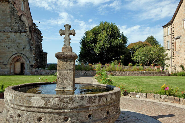 AbbayeAubazine-fontaine