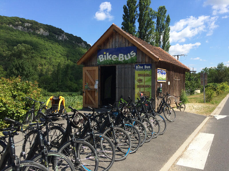 LOCATION DE VÉLOS - CASTELNAUD LA CHAPELLE - BIKE BUS