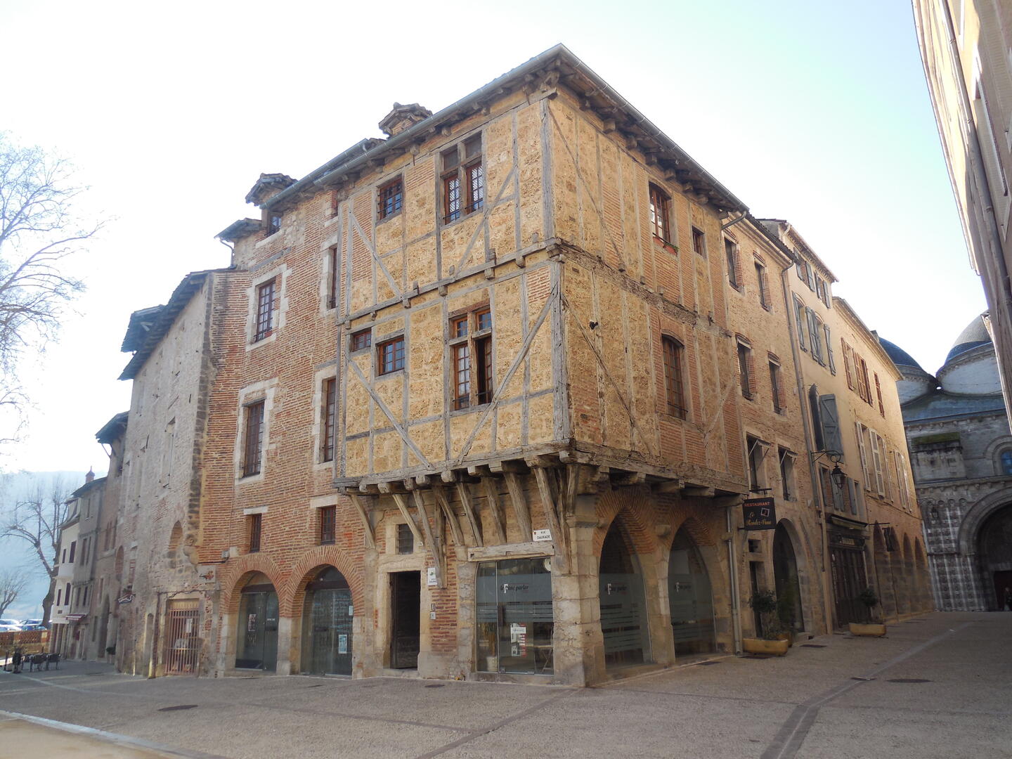 Cahors_rue de la Daurade