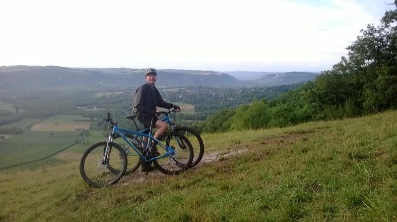 CaracoleNature_Panorama sur la vallée en VTT
