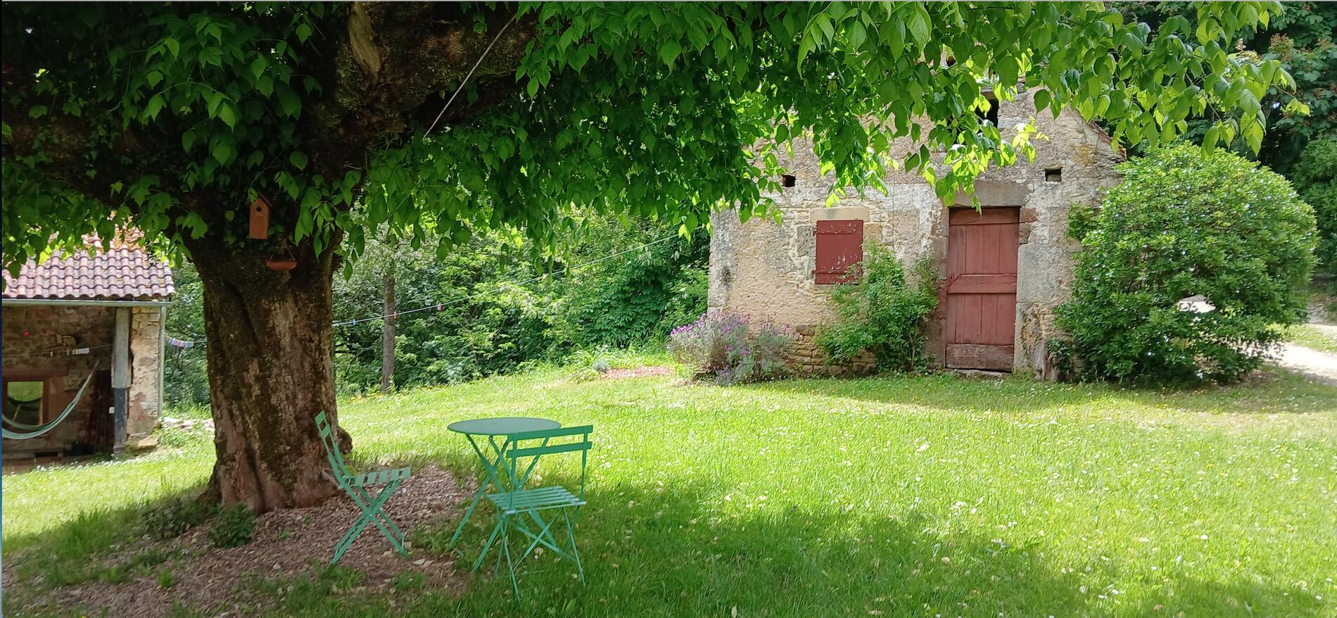 Cour, four à pain, érable