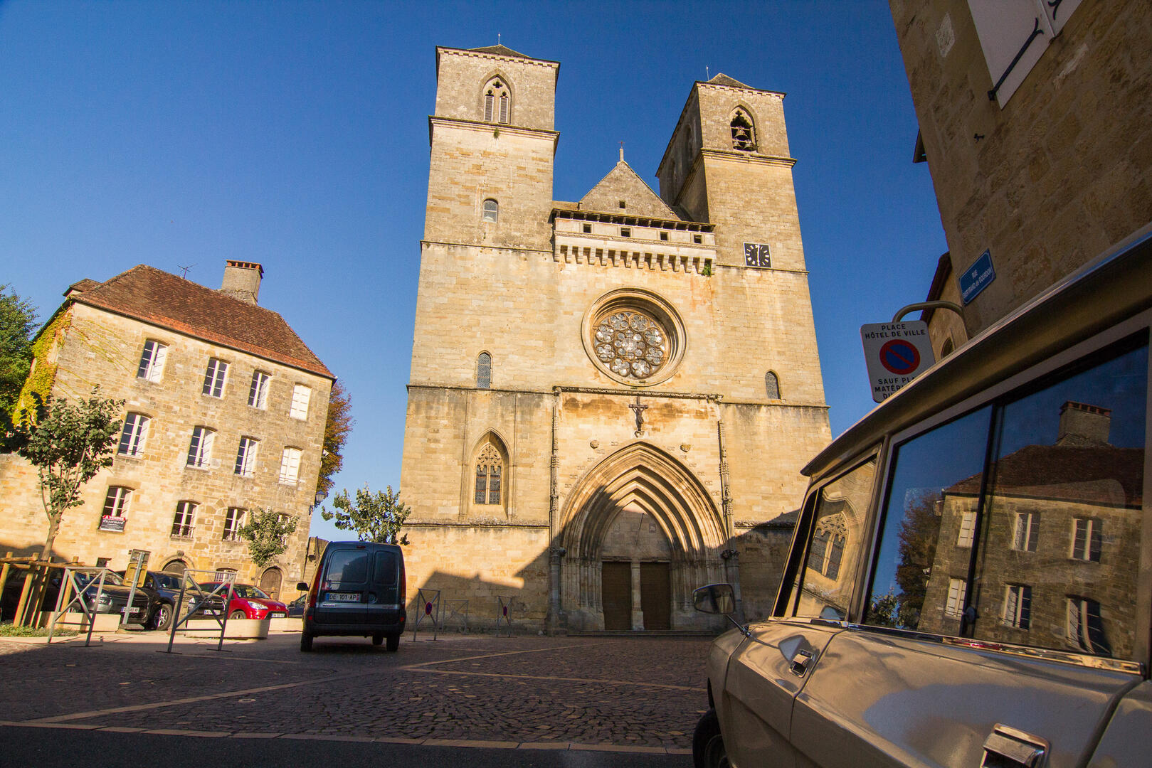 Eglise Saint-Pierre à Gourdon © Lot Tourisme - C. Novello