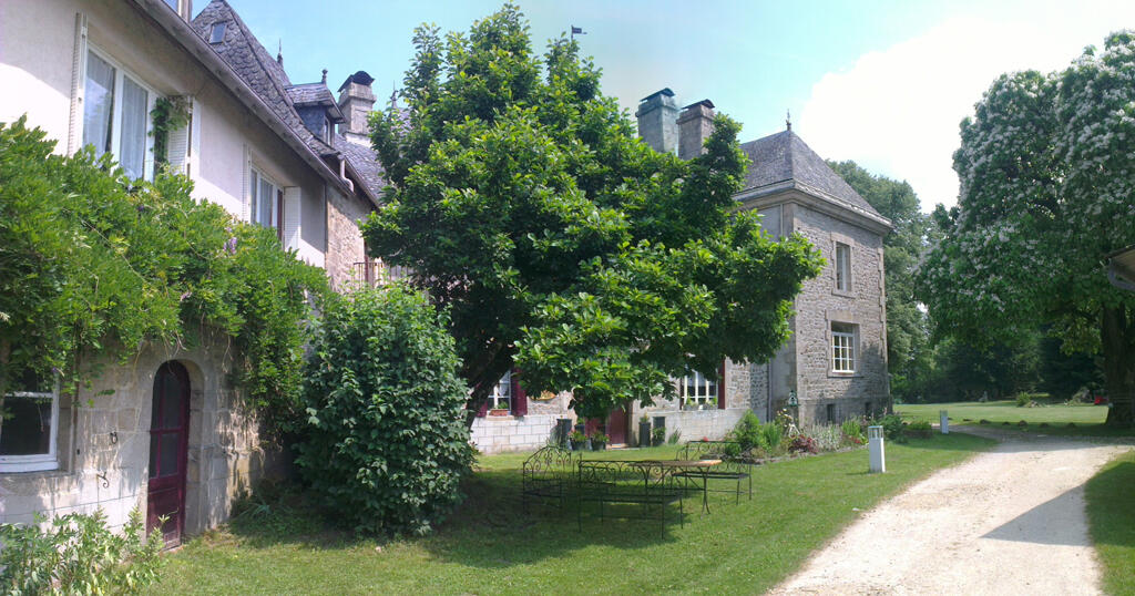 Gite de la fontaine-Domaine de meilhac (5)