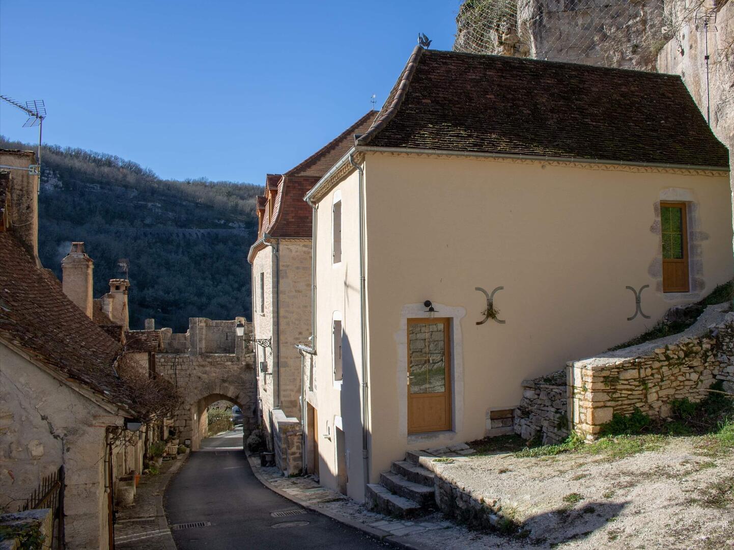 MAISON DANS LA CITE DE ROCAMADOUR - TERRASSE - WIFI