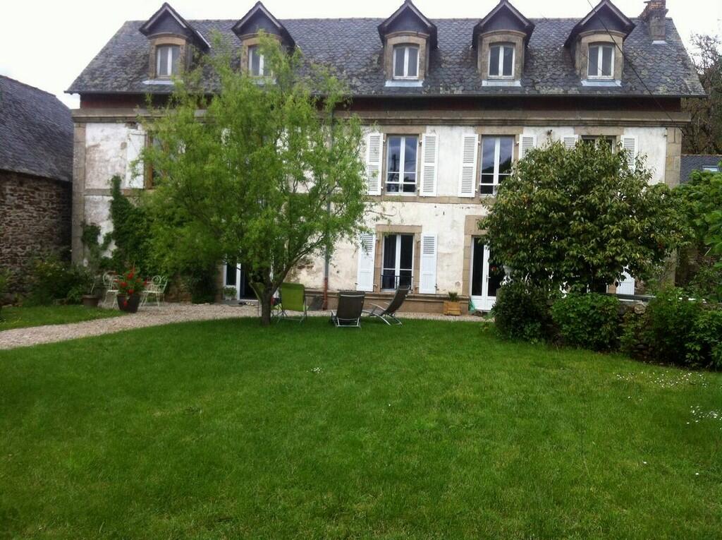 Location Argentat vallée de la Dordogne MonceauxSurDordogne