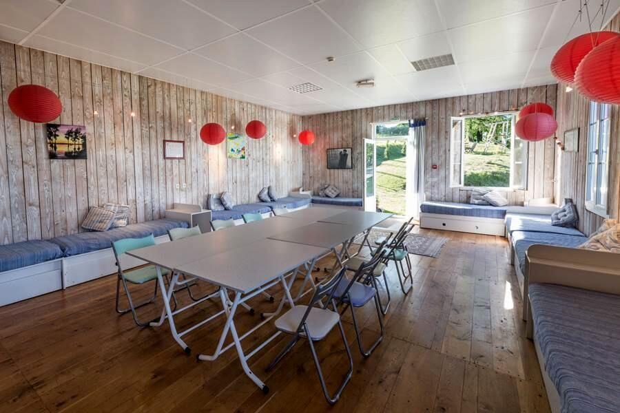 MaisonDesEtoiles-Casastelle-Noailhac_espaceInterieur